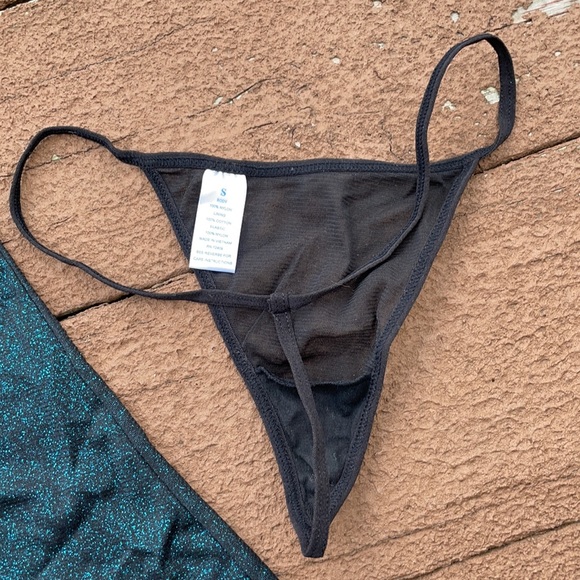 Lingerie - Picture 5 of 6